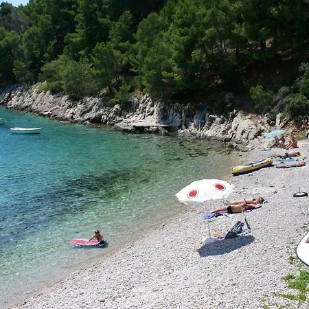 Secluded Fisherman's Cove Skozanje, Hvar - 19749 Gdinj